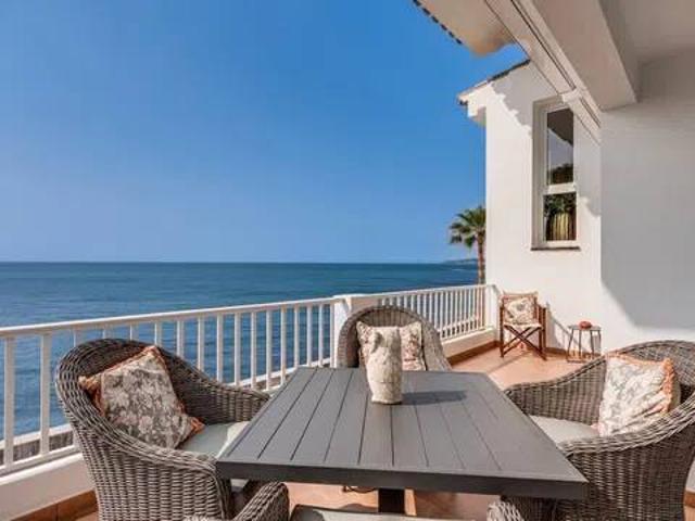 Piso en Venta en Estepona