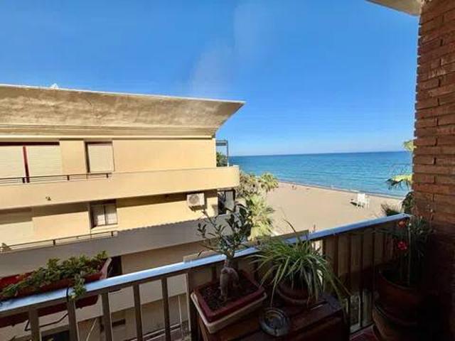 Piso en Venta en Estepona