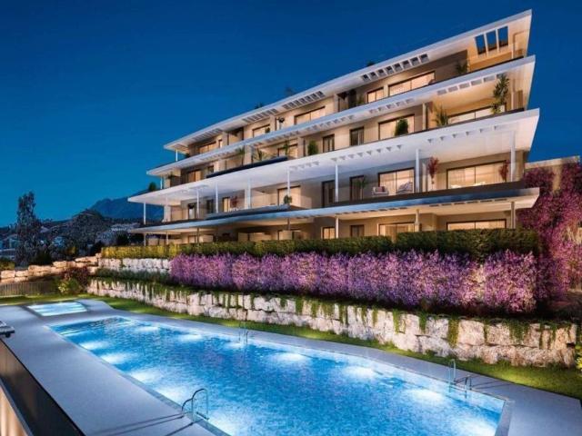 Piso en Venta en Estepona