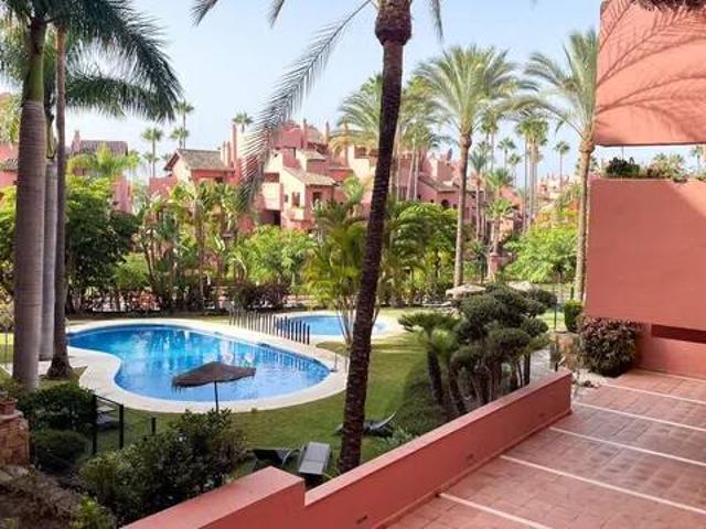 Piso en Venta en Estepona