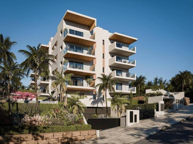 Piso en Venta en Estepona