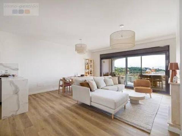 Piso en Venta en Estepona
