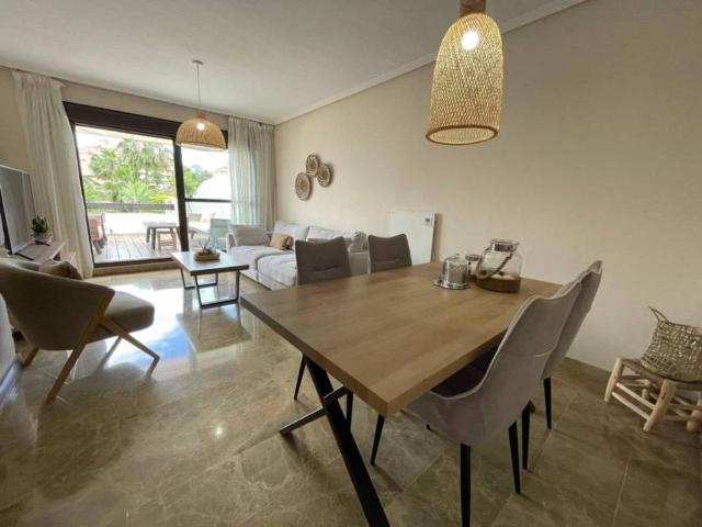 Piso en Venta en Estepona
