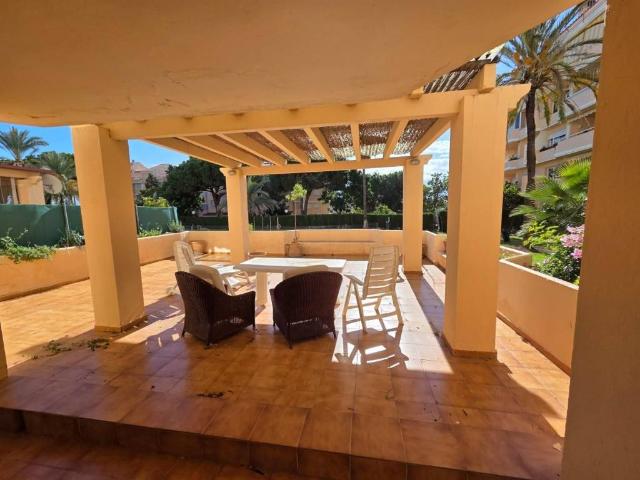 Piso en Venta en Estepona