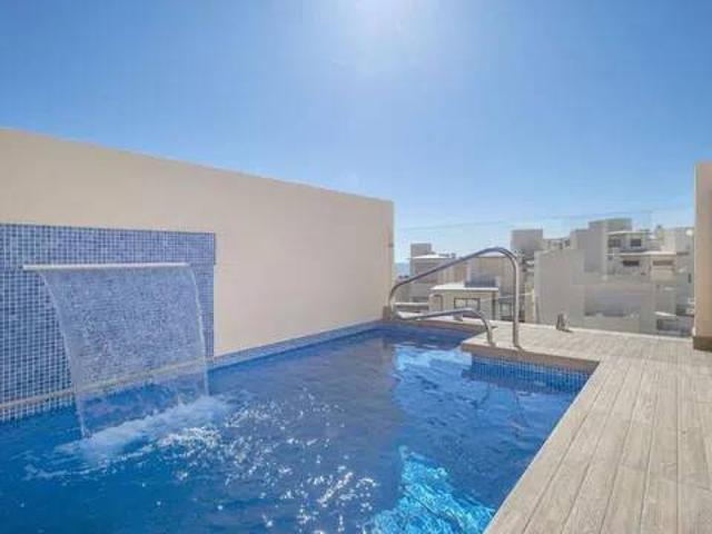 Piso en Venta en Estepona