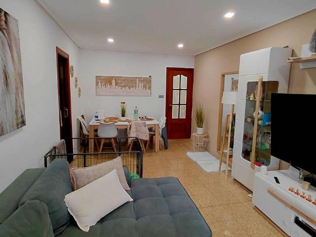 Piso en Venta en Estruch Eixample