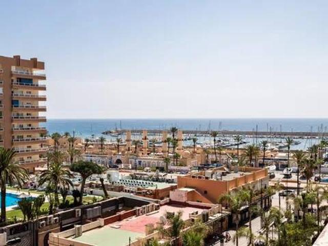 Piso en Venta en Fuengirola