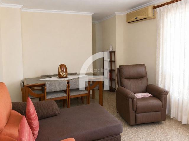 Piso en venta en Fuengirola, Centro ciudad. OPORTUNIDAD! PISO AMPLIO EN EL CENTRO DE FUENGIROLA. Pisos.