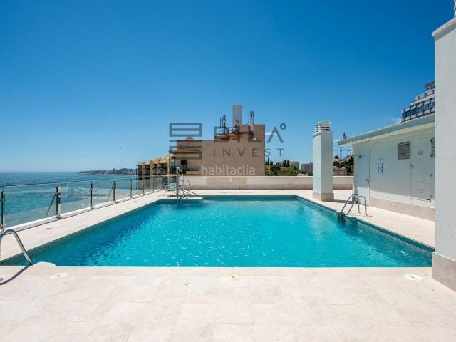 Piso en venta en Fuengirola, Centro ciudad. Piso en venta en primera línea de playa en Carvajal, Fuengirola. Pisos.