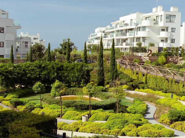 Piso en venta en Fuengirola, El Higuerón. Exclusivo piso de diseño en Higueron West Fase 1. Pisos.
