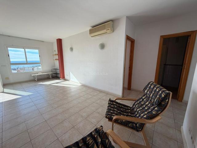 Piso en venta en Fuengirola, El Higuerón. Pisos.
