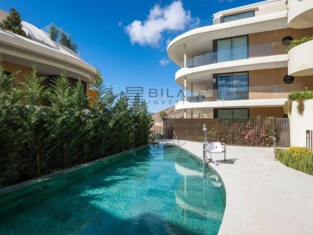 Piso en venta en Fuengirola, Higueron