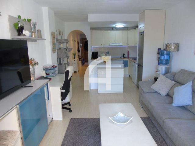 Piso en venta en Fuengirola, Los Pacos. ACOGEDOR PISO DE 1 DORMITORIO EN ZONA TRANQUILA DE FUENGIROLA. Pisos.