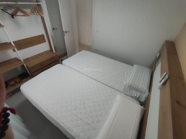 Piso en venta en Fuengirola, Las Gaviotas Carvajal. Fabuloso piso con vistas al mar y licencia de apartamentos turistico. Pisos.