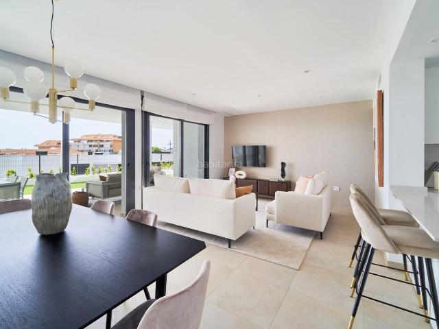 Piso en venta en Fuengirola, Las Gaviotas Carvajal. Pisos.