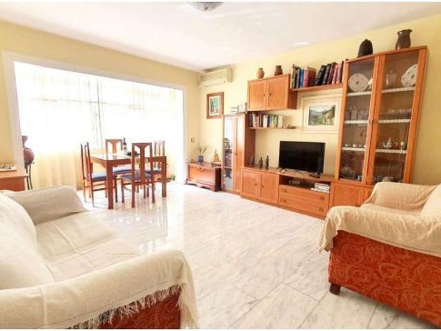 Piso en Venta en Fuengirola, Málaga