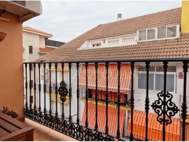 Piso en venta en Fuengirola, Playa de los Boliches. Piso en venta en Los Boliches, Fuengirola A 3 minutos a pie de la playa. Pisos.
