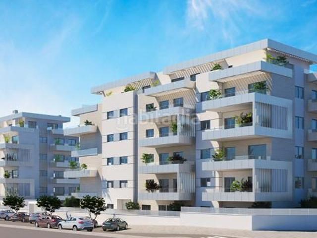 Piso en venta en Fuengirola, Playa de los Boliches. Pisos.