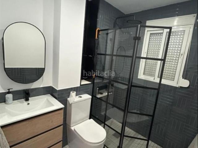 Piso en venta en Fuengirola, Puerto Deportivo. Flat in Sale in Fuengirola, Málaga. Pisos.