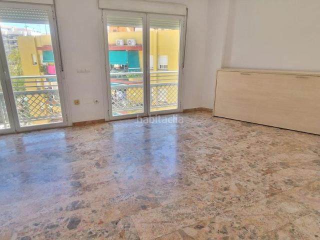 Piso en venta en Fuengirola, Puerto Deportivo. Piso en venta en Fuengirola. Pisos.