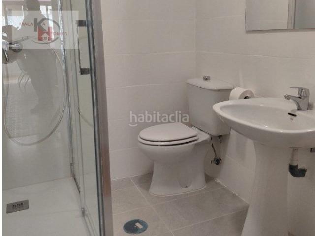 Piso en venta en Fuengirola, Puerto Deportivo. Piso 2 habitaciones 1 hab. auxiliar Venta Fuengirola. Pisos.