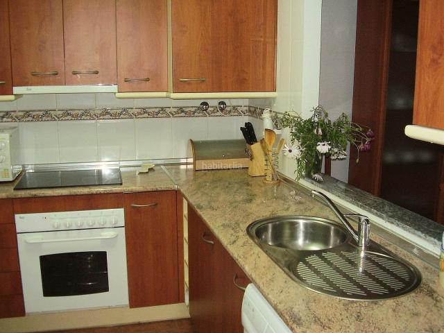 Piso en venta en Fuengirola, Torreblanca del Sol. EXCLUSIVA VIVIENDA EN RESIDENCIAL MONTECAÑADA JUNTO A EL HIGUERÓN FUENGIROLA. Pisos.