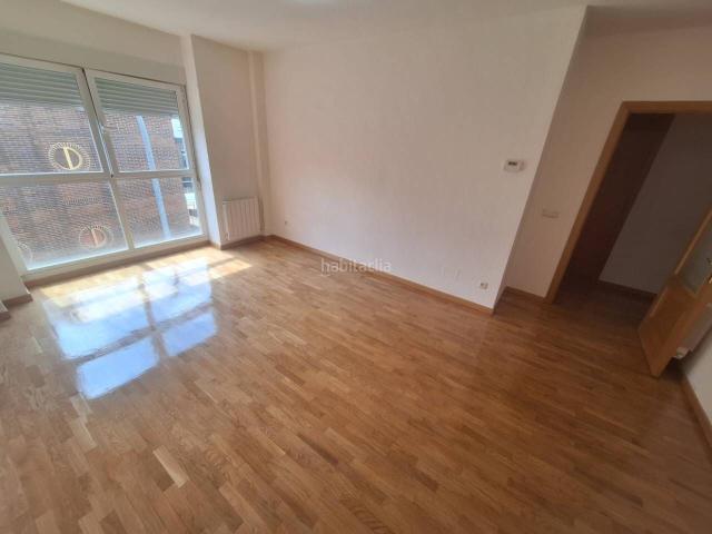 Piso en venta en Fuenlabrada, Centro. EXCELENTE VIVIENDA EN PLENO CORAZON DE FUENLABRADA CON PLAZA DE GARAJE Y TRASTERO !. Pisos.
