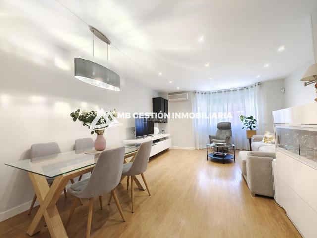 Piso en venta en Fuenlabrada, El Arroyo La Fuente. MB GESTION INMOBILIARIA VENDE ESPECTACULAR VIVIENDA EN URB. PRIVADA, ZONA LA FUENTE, FUENLABRADA!. Pisos.