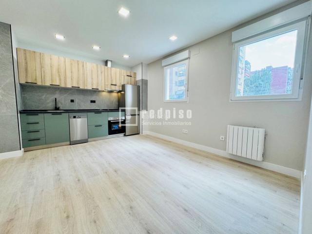 Piso en venta en Fuenlabrada, La Serna. Pisos.