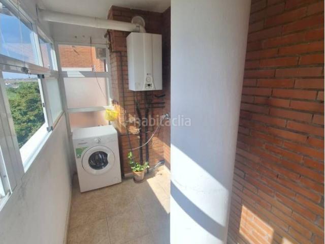 Piso en venta en Fuenlabrada, Loranca. PISO EN VENTA CON PLAZA DE GARAJE, TRASTERO Y PISCINA COMUNITARIA. ZONA DEHESILLAS LORANCA. Pisos.