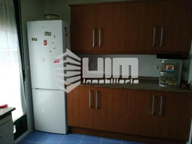 Piso en venta en Faura. Ref 24429PISO SEMINUEVO EN VENTA EN FAURA, DE 85 m, EN 2 PLANTA, CON ASCENSOR, 4 HABITACIONES, 2 BAÑOS, GALERIA, AMUEBLADO, ORIE. Pisos.