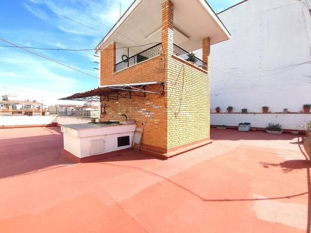 Piso en Venta en Feria
