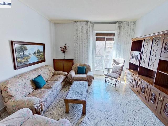 Piso en Venta en Feria