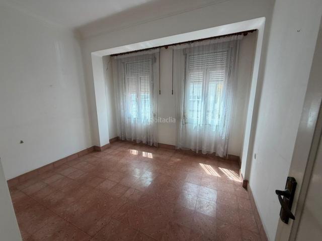 Piso en venta en Ferrol, Zona Ultramar. Piso en Zona de Ultramar Oportunidad de Inversión. Pisos.