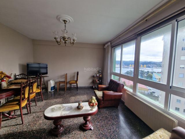 Piso en venta en Ferrol, Caranza. PISO CON ASCENSOR Y VISTAS A LA RIA. Pisos.