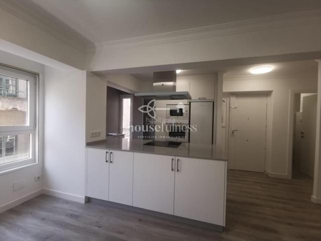 Piso en venta en Ferrol, Centro. Pisos.