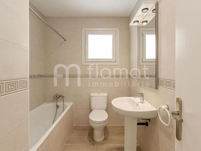 Piso en venta en Figueres, Centre. PISO A ESTRENAR DE TRES HABITACIONES. Pisos.