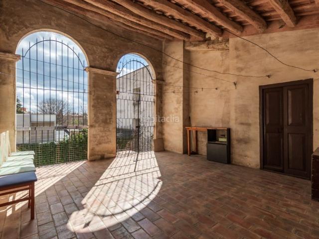 Piso en venta en Figueres, Centre. Piso de 4 habitaciones en el centro de Figueres. Pisos.