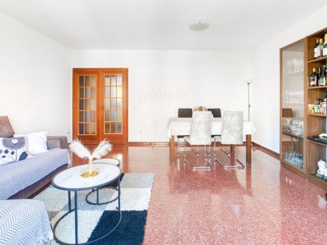 Piso en venta en Figueres, Creu de la Mà. ESPECIAL INVERSORES Piso alquilado hasta 2028 renta 524 mensuales. Pisos.