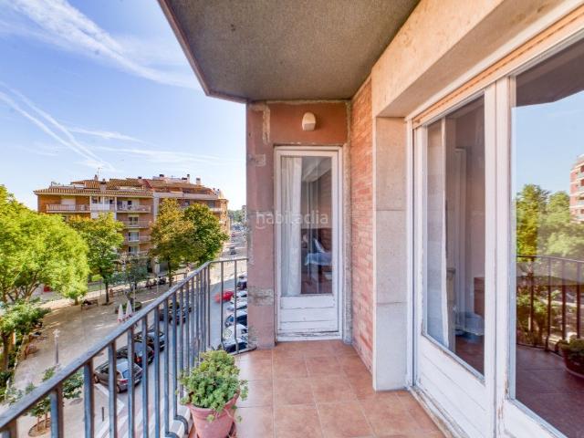 Piso en venta en Figueres, Creu de la Mà. ESPECIAL INVERSORES Piso alquilado hasta 2028 renta 524 mensuales. Pisos.