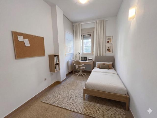 Piso en venta en Figueres, Creu de la Mà. Piso en venta en Calle Mare de Deu de Montserrat. Pisos.