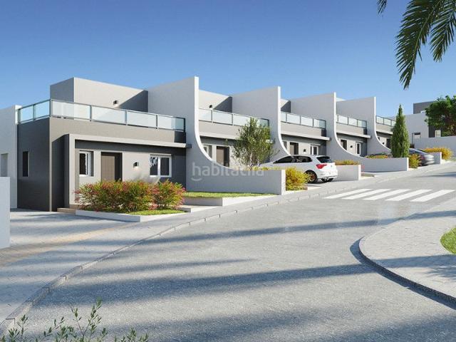 Piso en venta en Finestrat, Balcón de Finestrat Terra Marina. Apartamento de 4 dormitorios y 3 baños con piscina y jardín en Finestrat. Pisos.