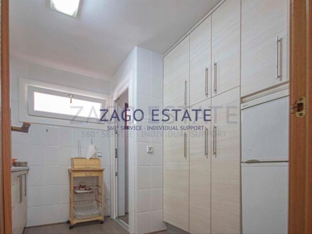 Piso en venta en Finestrat, Cala Finestrat. Venta piso con vistas al mar en Poniente. Pisos.
