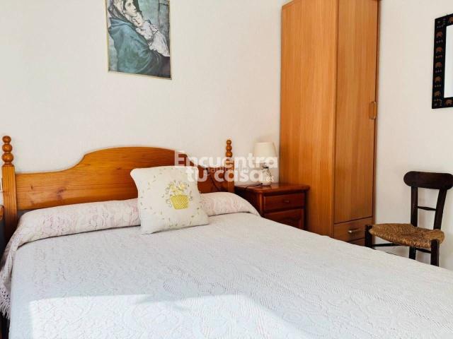 Piso en venta en Finestrat, Cala Finestrat. Amplio piso con terraza a pocos pasos del mar en La Cala de Finestrat. Pisos.