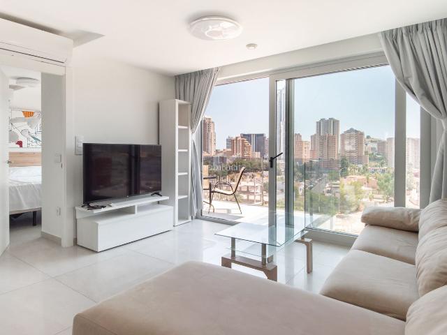 Piso en venta en Finestrat, Cala Finestrat. Apartamento moderno con vistas al mar y terraza en Cala Finestrat. Pisos.