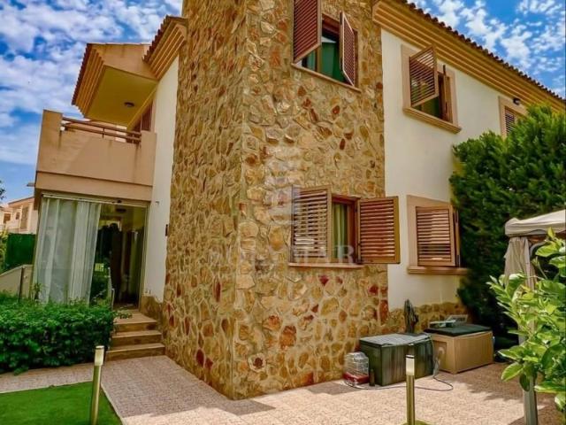 Piso en venta en Finestrat, Finestrat