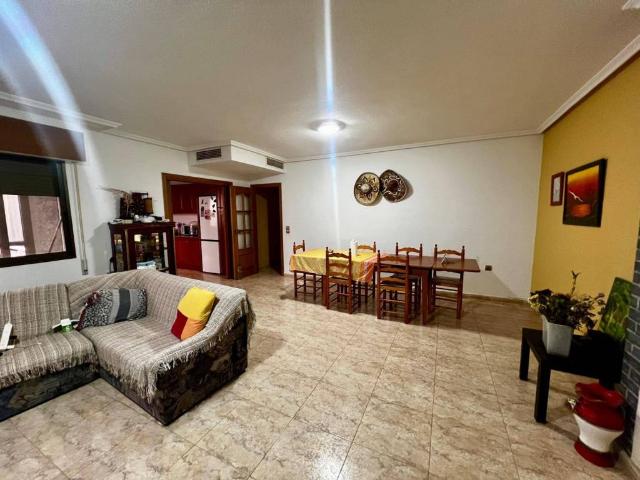 Piso en Venta en Formentera del Segura