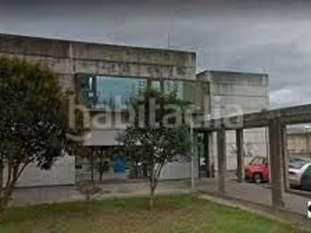 Piso en venta en Foz. Amplio apartamento con balcón, piscina, garaje y vistas al mar en Foz Lugo. Pisos.