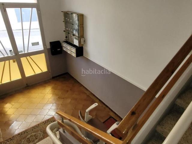 Piso en venta en Foz. Piso amueblado de 3 dormitorios con vistas a la ría en el centro de Foz Lugo. Pisos.