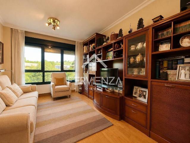 Piso en Venta en Fozaneldi Tenderina